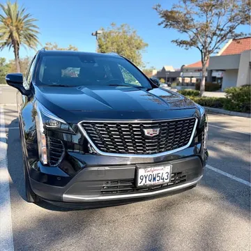 2023 Cadillac XT4 Premium Luxury AWD