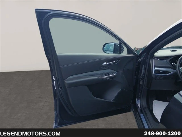 2023 Cadillac XT4 - Image 11 of 21