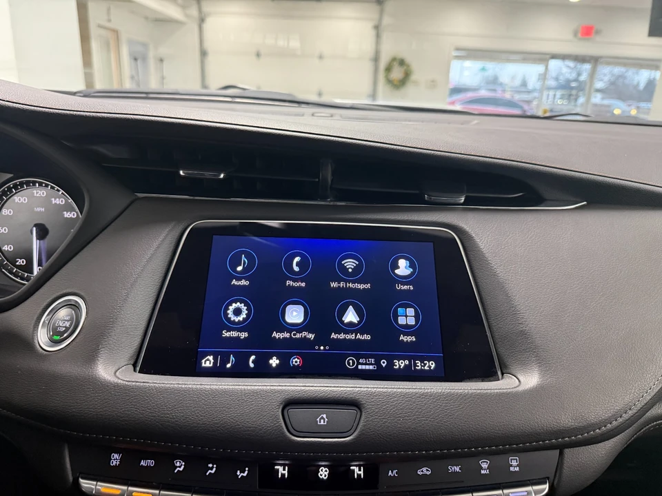 2023 Cadillac XT4 - Image 15 of 21
