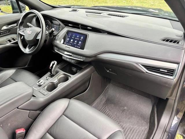 2023 Cadillac XT4 - Image 10 of 21