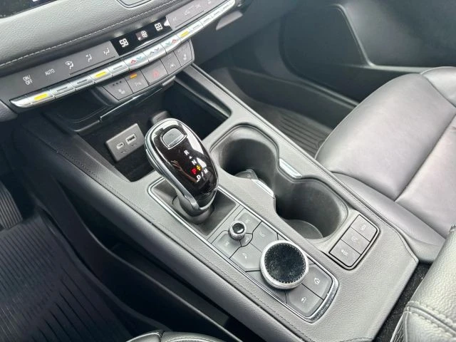 2023 Cadillac XT4 - Image 18 of 21