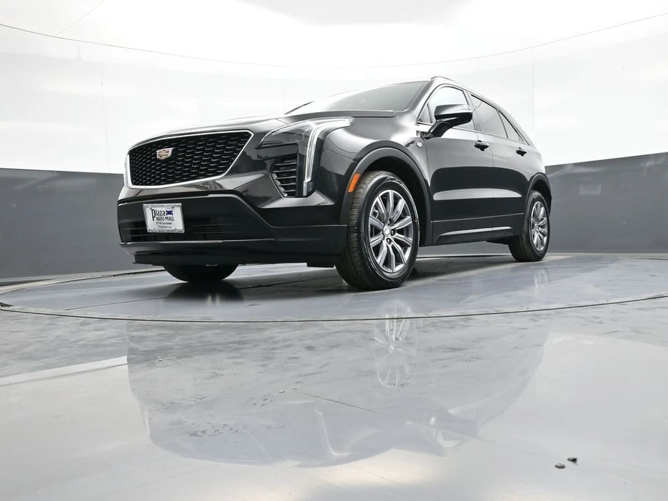 2023 Cadillac XT4 - Image 27 of 31