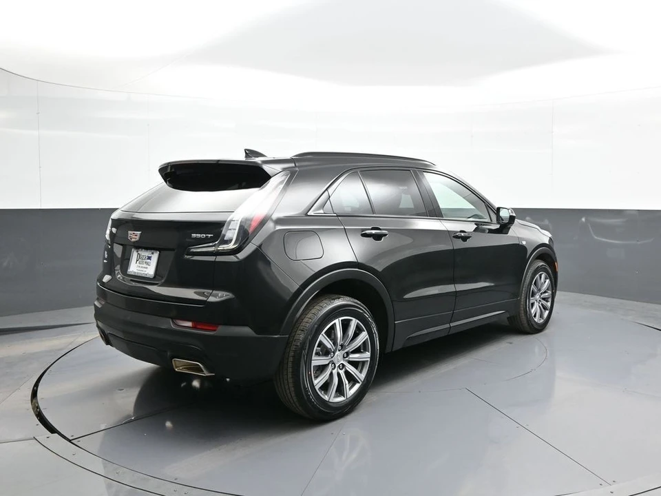2023 Cadillac XT4 - Image 6 of 31