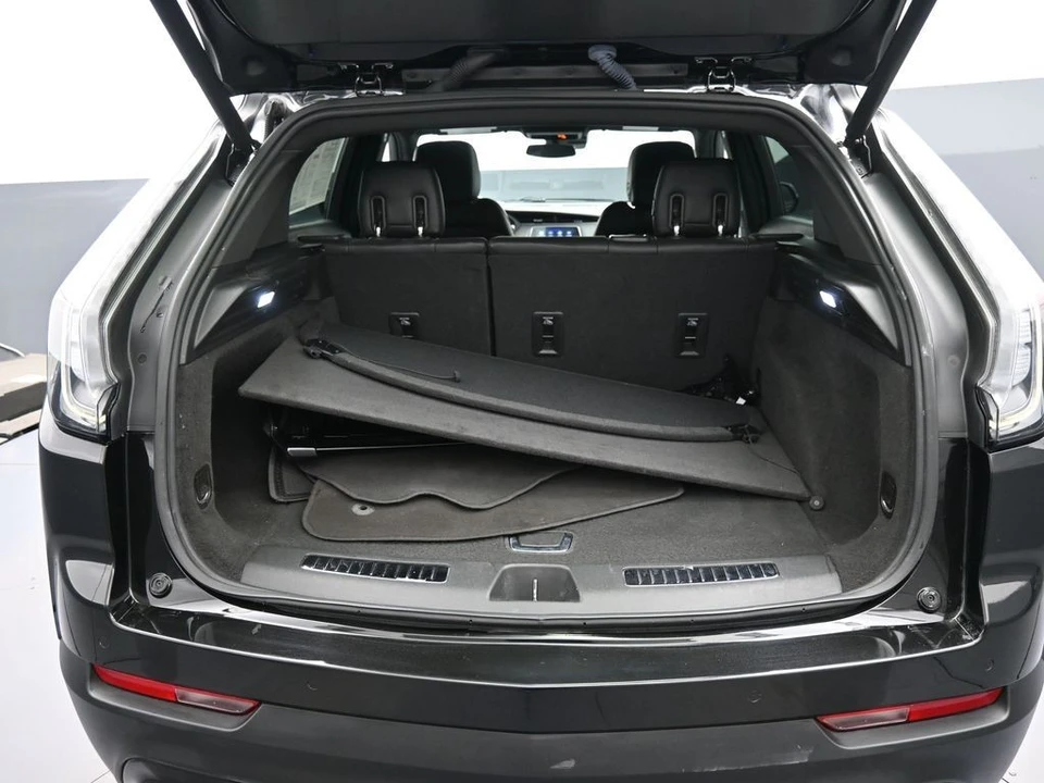 2023 Cadillac XT4 - Image 22 of 31