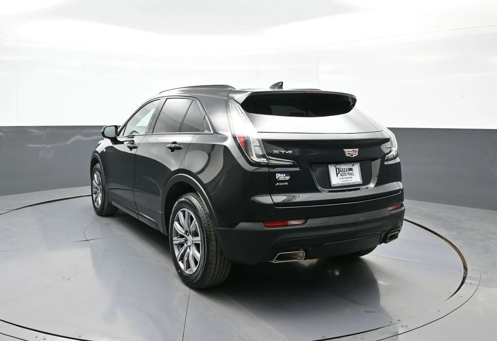 2023 Cadillac XT4 - Image 8 of 31