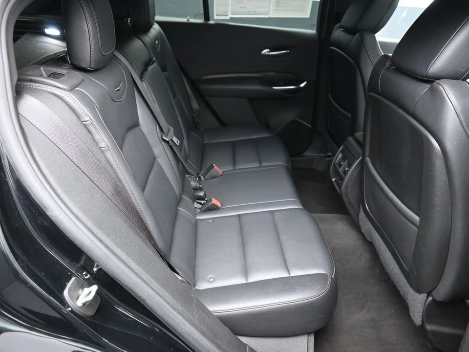 2023 Cadillac XT4 - Image 25 of 31