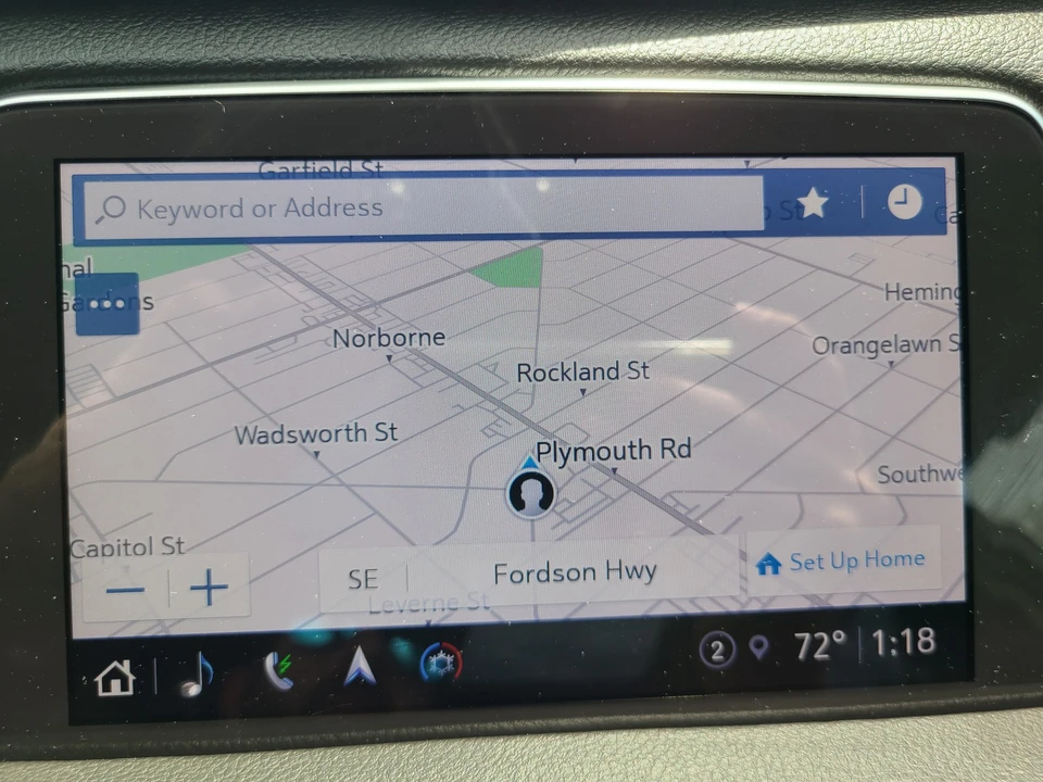 2023 Cadillac XT4 - Image 18 of 21