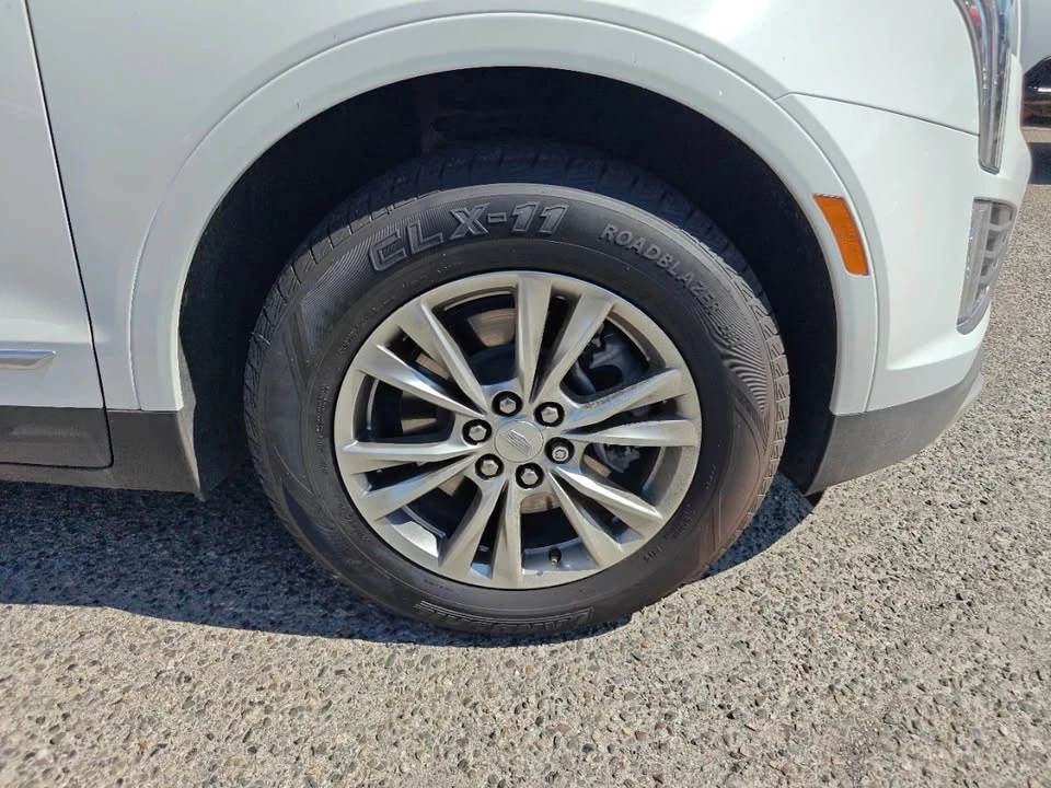 2023 Cadillac XT5 - Image 3 of 20
