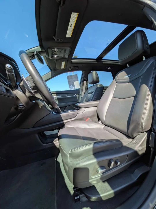 2023 Cadillac XT5 - Image 9 of 16