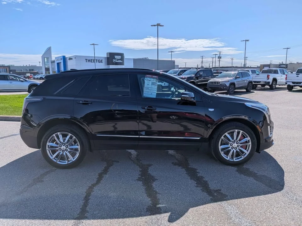 2023 Cadillac XT5 - Image 5 of 16