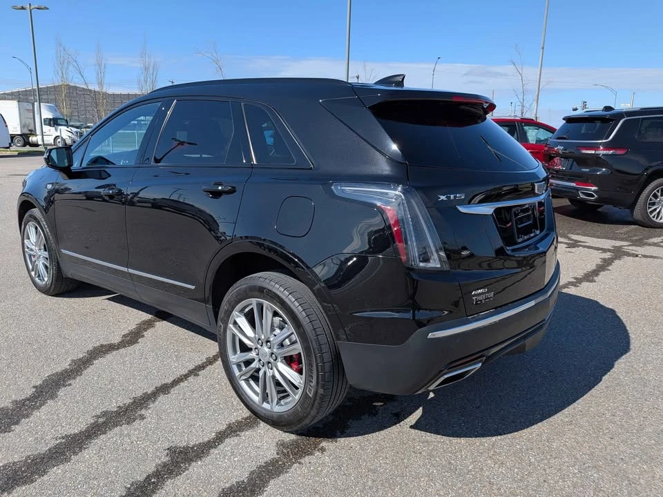 2023 Cadillac XT5 - Image 8 of 16