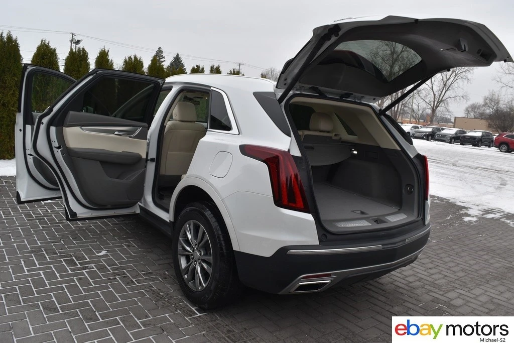 2023 Cadillac XT5 - Image 19 of 21