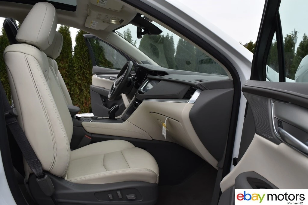 2023 Cadillac XT5 - Image 17 of 21