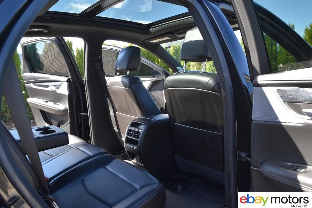 2023 Cadillac XT5 - Image 18 of 21