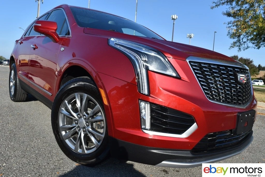 2023 Cadillac XT5 - Image 2 of 21