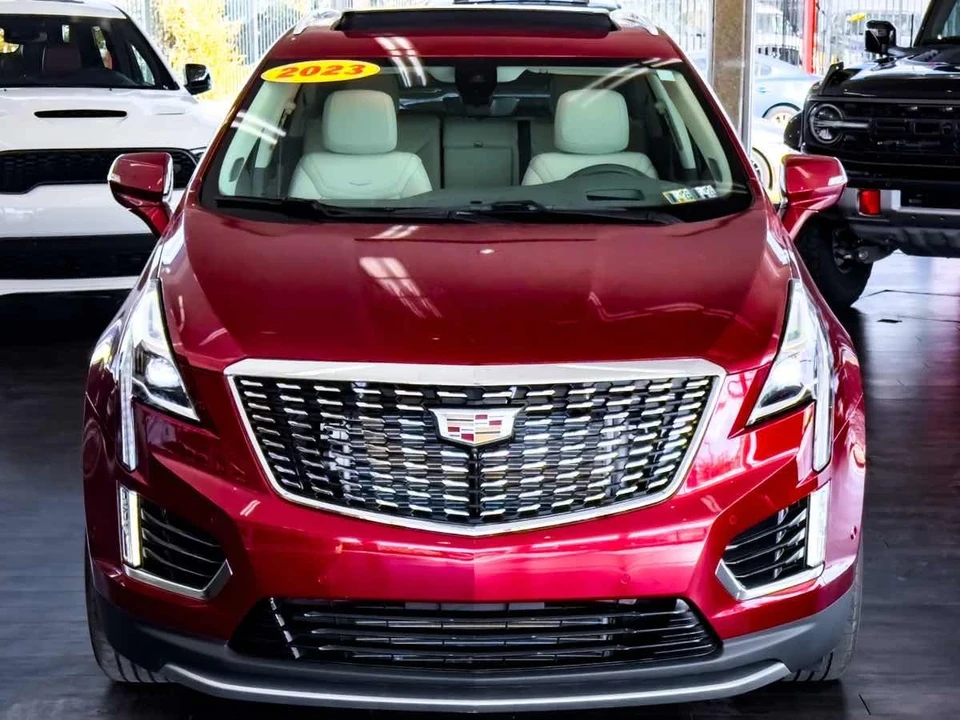 2023 Cadillac XT5 - Image 3 of 21