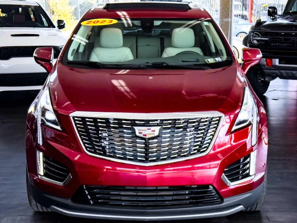 2023 Cadillac XT5 - Image 3 of 21