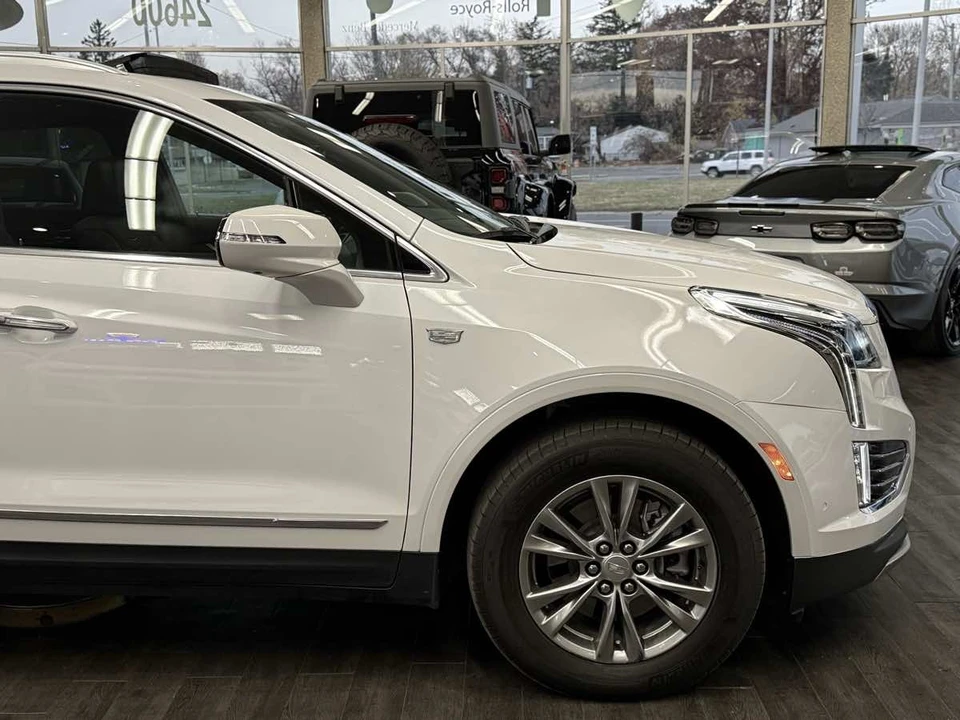 2023 Cadillac XT5 - Image 16 of 21