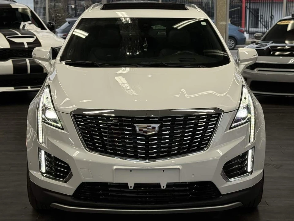 2023 Cadillac XT5 - Image 3 of 21