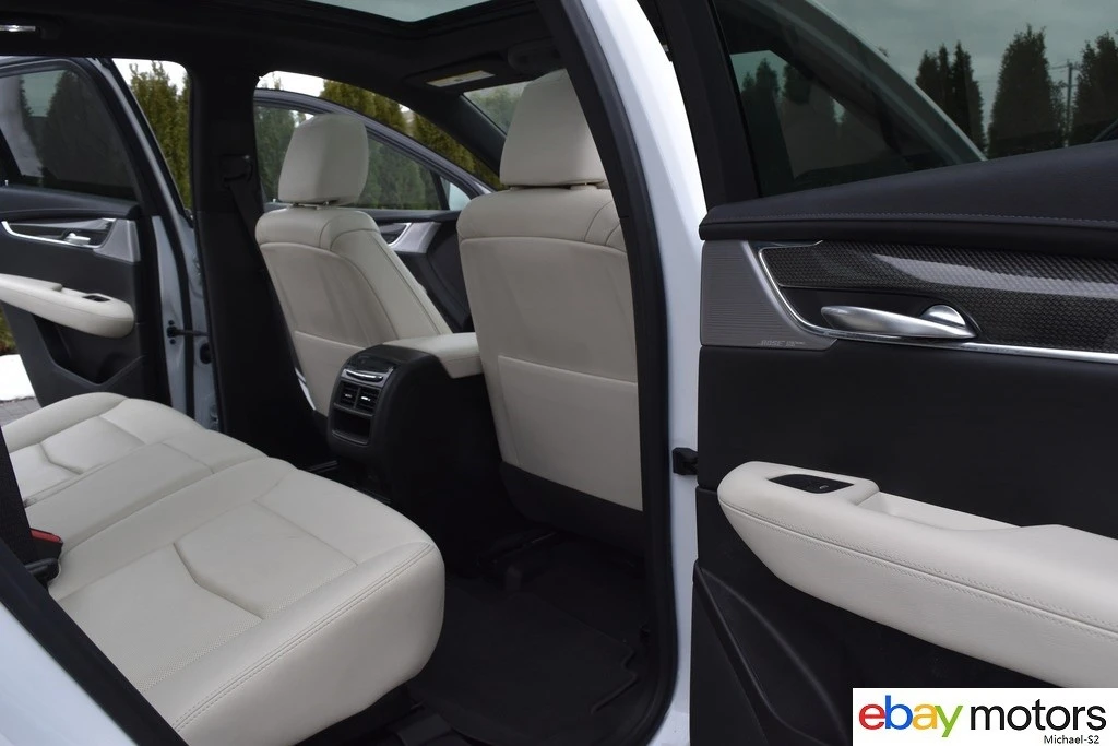 2023 Cadillac XT5 - Image 18 of 21