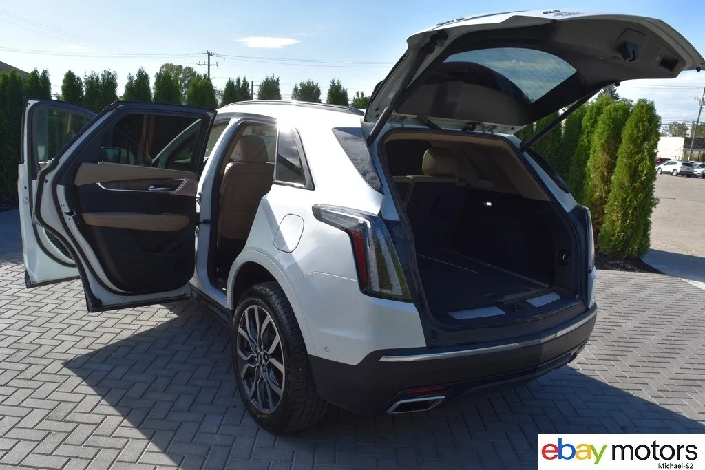 2023 Cadillac XT5 - Image 18 of 21