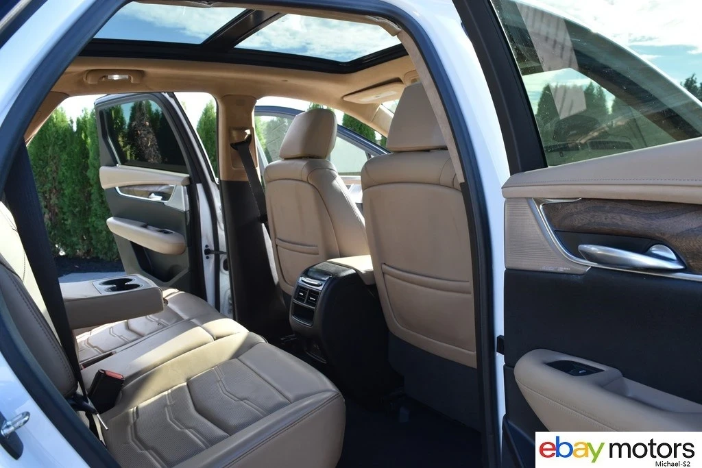 2023 Cadillac XT5 - Image 17 of 21