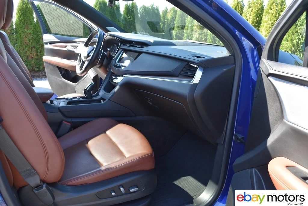 2023 Cadillac XT5 - Image 17 of 21
