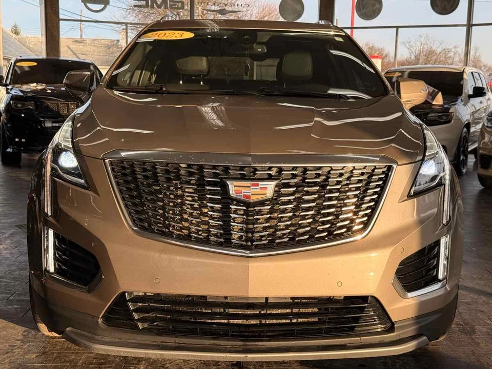 2023 Cadillac XT5 - Image 4 of 21