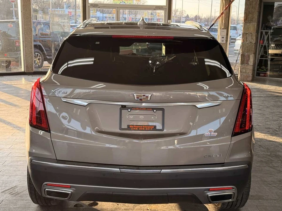 2023 Cadillac XT5 - Image 12 of 21