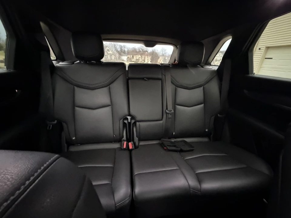 2023 Cadillac XT5 - Image 8 of 10