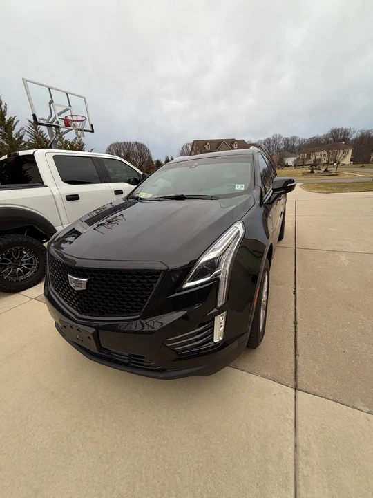 2023 Cadillac XT5 - Image 5 of 10
