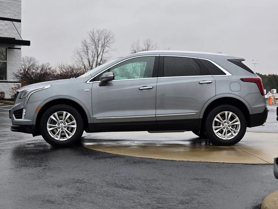 2023 Cadillac XT5 - Image 4 of 12