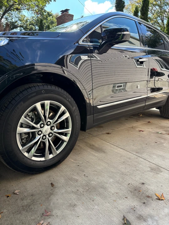 2023 Cadillac XT5 - Image 5 of 21