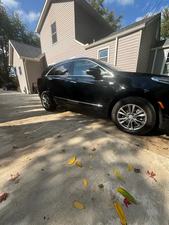 2023 Cadillac XT5 - Image 10 of 21