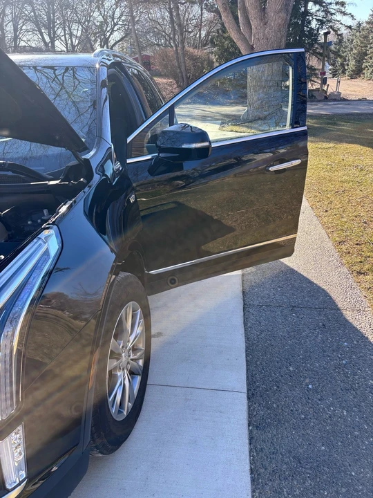 2023 Cadillac XT5 - Image 11 of 21