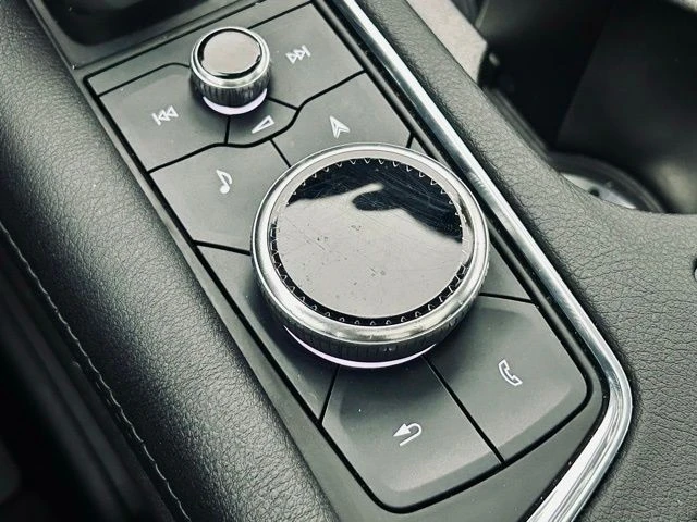 2023 Cadillac XT5 - Image 10 of 12