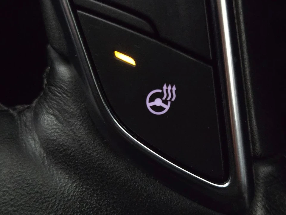 2023 Cadillac XT5 - Image 11 of 12