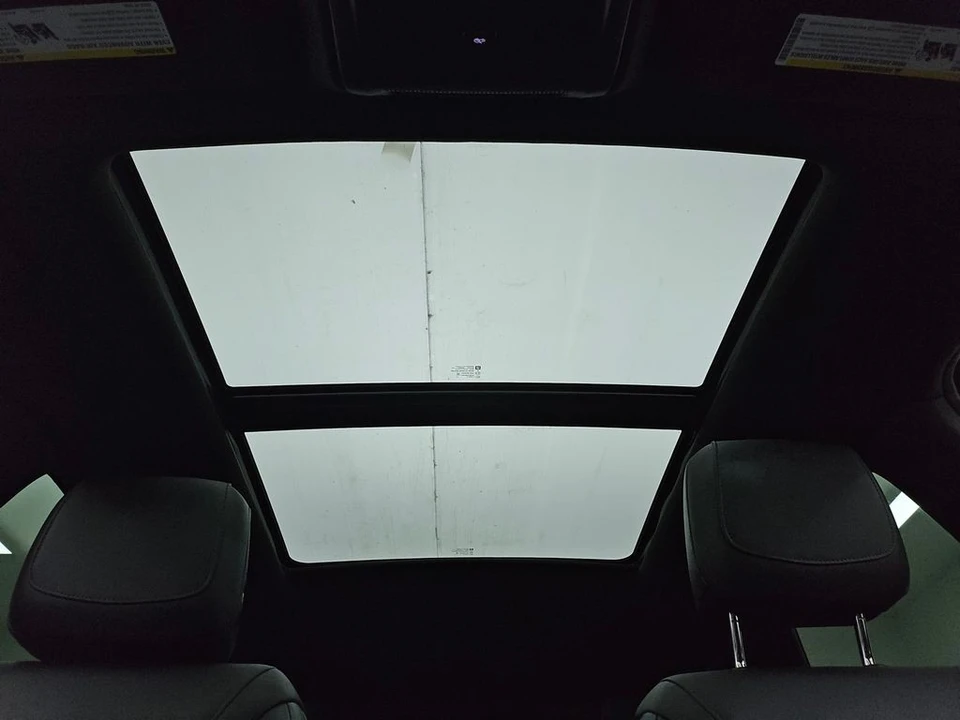 2023 Cadillac XT5 - Image 3 of 12