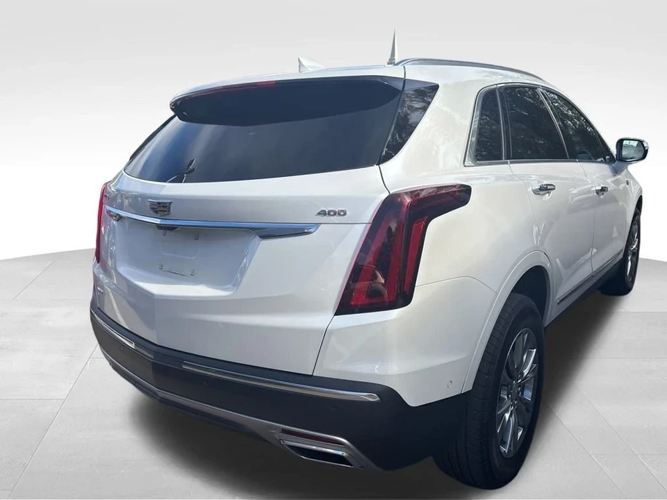 2023 Cadillac XT5 - Image 11 of 12