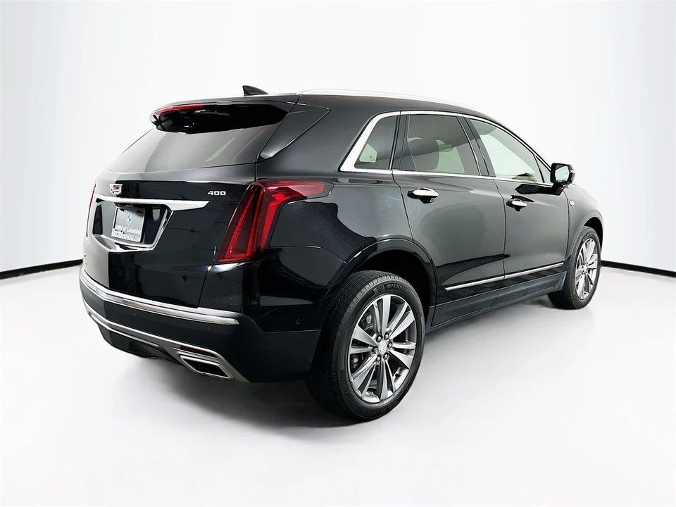 2023 Cadillac XT5 - Image 8 of 12