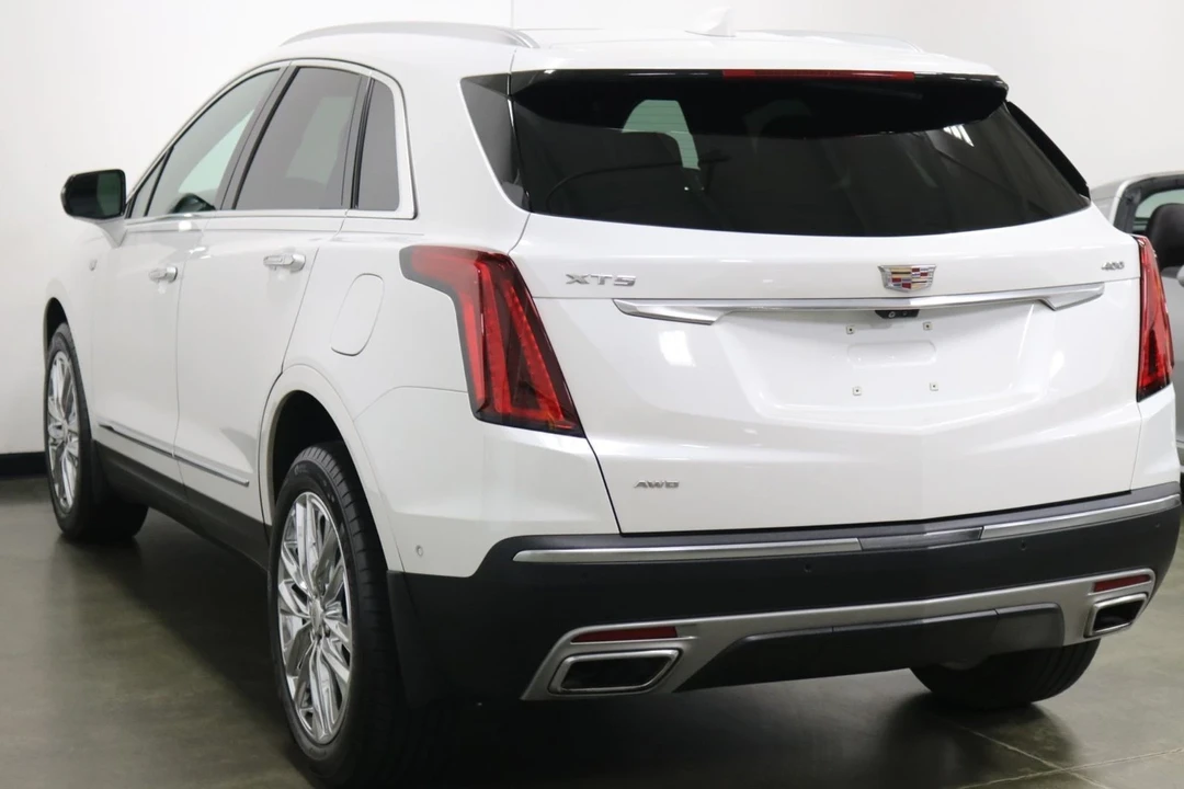 2023 Cadillac XT5 - Image 8 of 12