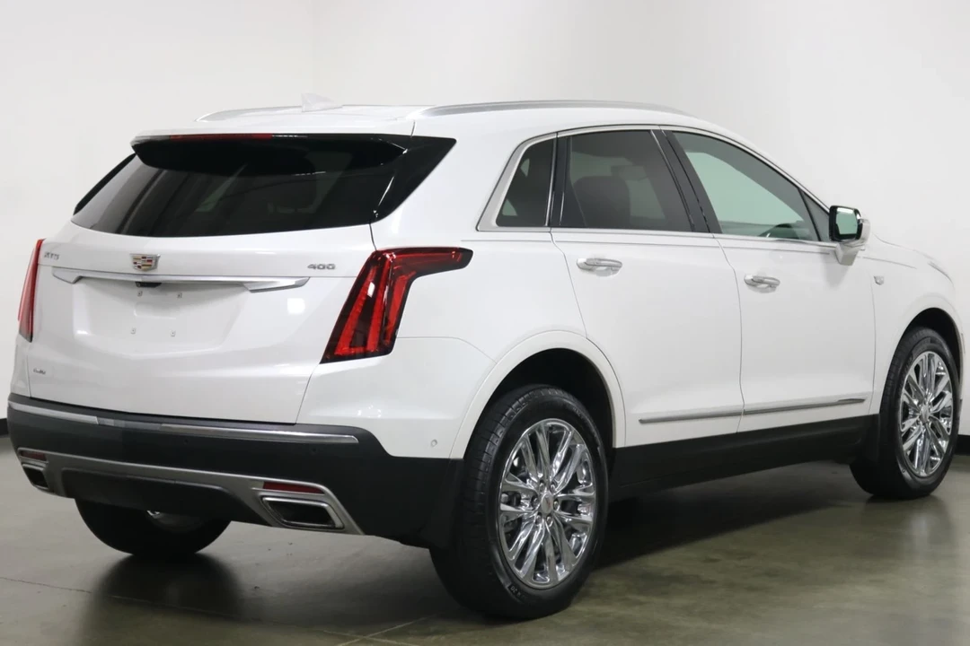 2023 Cadillac XT5 - Image 10 of 12
