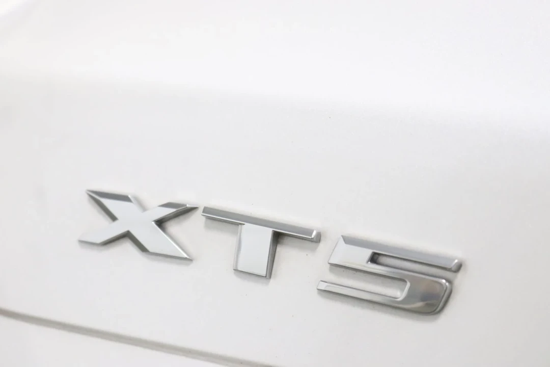 2023 Cadillac XT5 - Image 12 of 12