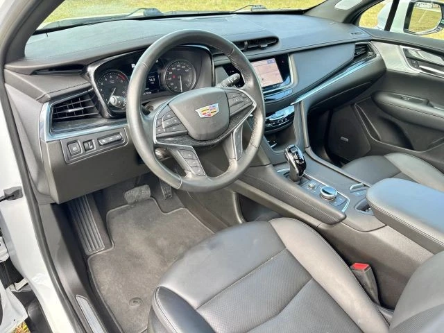 2023 Cadillac XT5 - Image 8 of 21