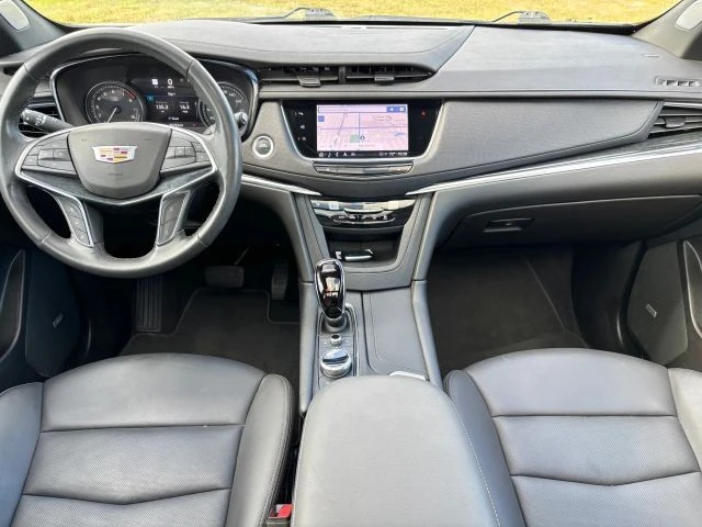 2023 Cadillac XT5 - Image 11 of 21