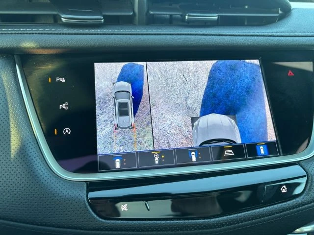 2023 Cadillac XT5 - Image 19 of 21