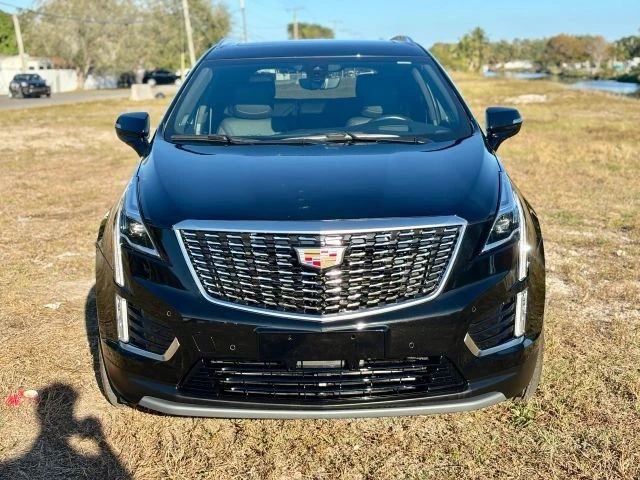 2023 Cadillac XT5 - Image 2 of 21