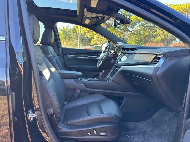 2023 Cadillac XT5 - Image 9 of 21