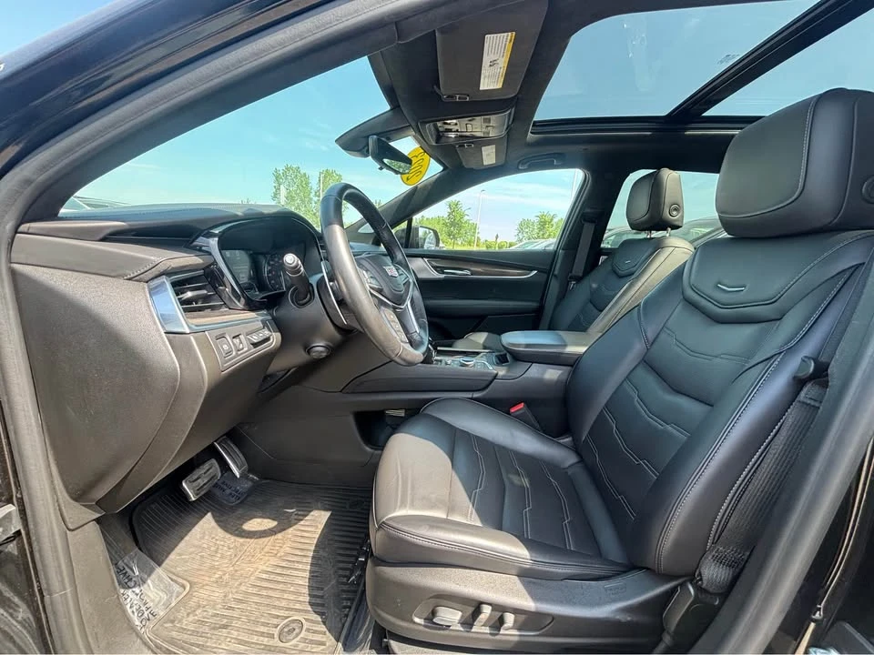 2023 Cadillac XT5 - Image 7 of 13