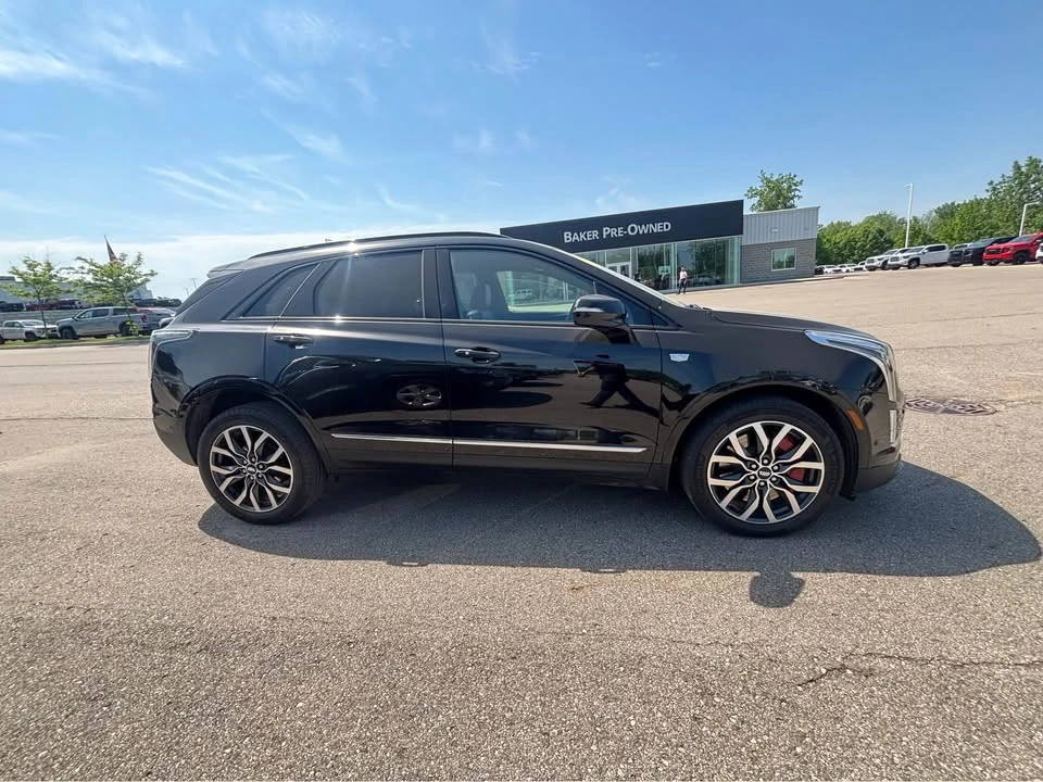 2023 Cadillac XT5 - Image 3 of 13